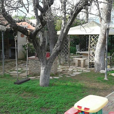 Casina Delle Arti Bed & Breakfast San Cataldo  Luaran gambar